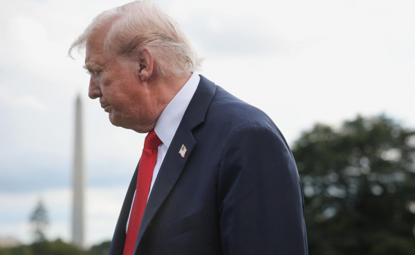 Обама заступился за телеведущего Киммела после критики Трампа
Обама заступился за телеведущего Киммела после критики Трампа