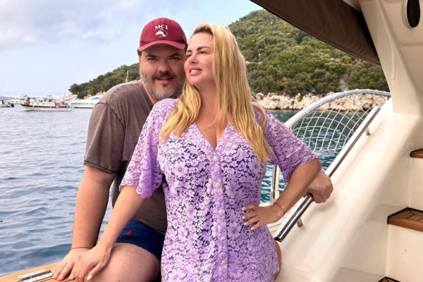 Ревность или предчувствие? Семенович заговорила о бывшей жене своего жениха Ревность или предчувствие? Семенович заговорила о бывшей жене своего жениха
