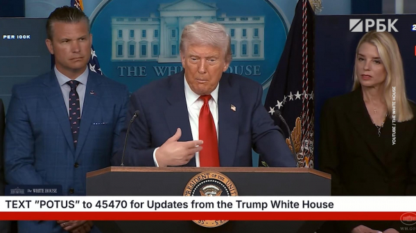 Трамп заявил о генерале, из-за которого танки России не оказались в Киеве
Трамп заявил о генерале, из-за которого танки России не оказались в Киеве