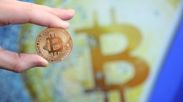 Почему крупные компании меняют свои биткоин-прогнозы