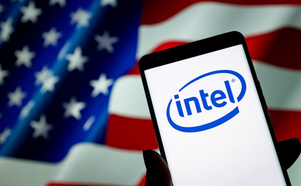 США стали совладельцами Intel
США стали совладельцами Intel