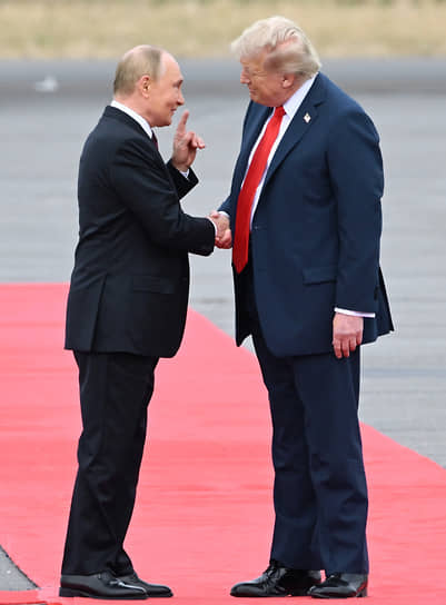 Оборот торгов на Мосбирже после встречи Путина и Трампа подошел к рекорду
Оборот торгов на Мосбирже после встречи Путина и Трампа подошел к рекорду