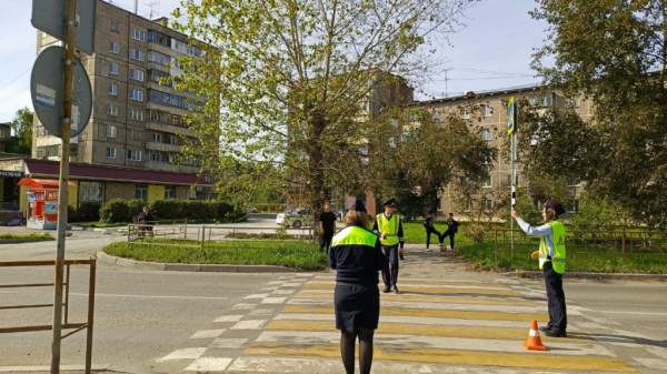 Подросток на питбайке сбил 10-летнюю девочку. Она в реанимации (ФОТО)