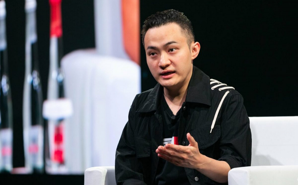 Основатель блокчейна Tron подал в суд на американское издание Bloomberg
Основатель блокчейна Tron подал в суд на американское издание Bloomberg