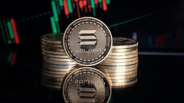 В Solana-ETF вложили $69,5 млн за день, но курс монеты замер
В Solana-ETF вложили $69,5 млн за день, но курс монеты замер