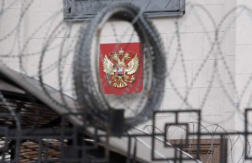 Трамп призвал РФ к немедленному урегулированию конфликта после ввода санкций
Трамп призвал РФ к немедленному урегулированию конфликта после ввода санкций