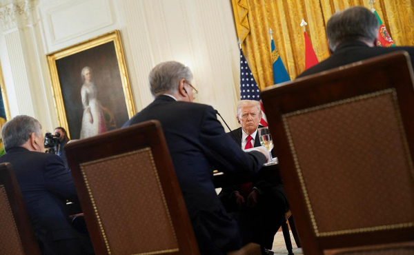 
                    Байден заявил, что Трамп позорит США работой &laquo;только на миллиардеров&raquo;
                