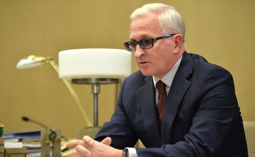 Шохин призвал ЦБ рискнуть и снизить ключевую ставку Шохин призвал ЦБ рискнуть и снизить ключевую ставку